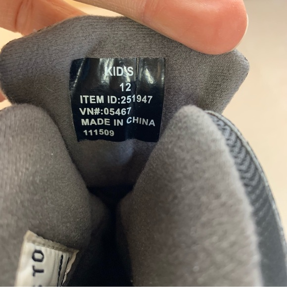 L.L Bean Kids Snow Winter Boots - Sz 12 - Picture 9 of 9